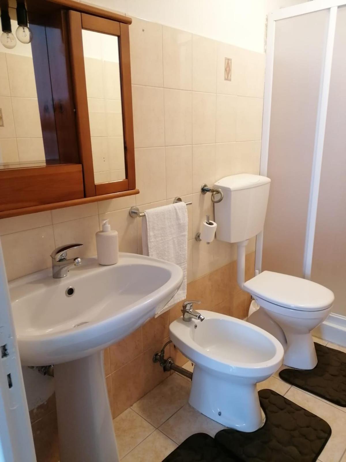 Amaste In Puglia Casa Vacanza Bisceglie Buitenkant foto